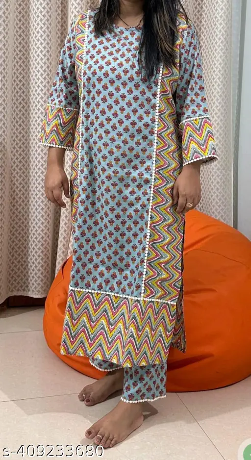 Kashvi Drishya Women Kurta Sets